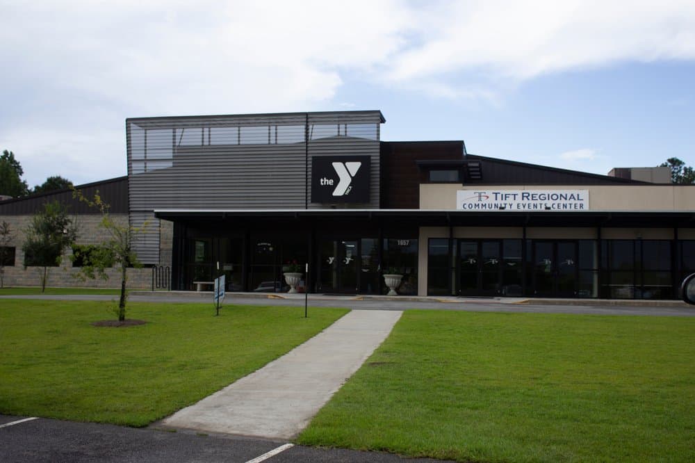 Tiftarea YMCA pickleball courts