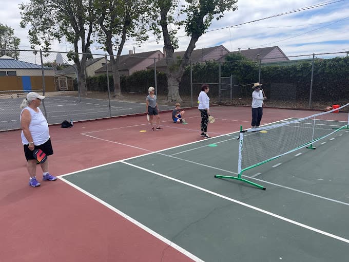Callaghan Park pickleball courts