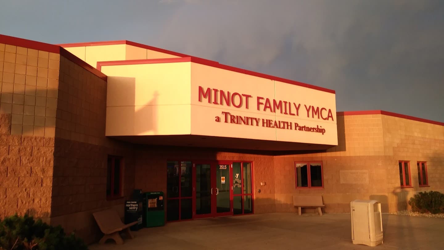 Minot YMCA pickleball courts
