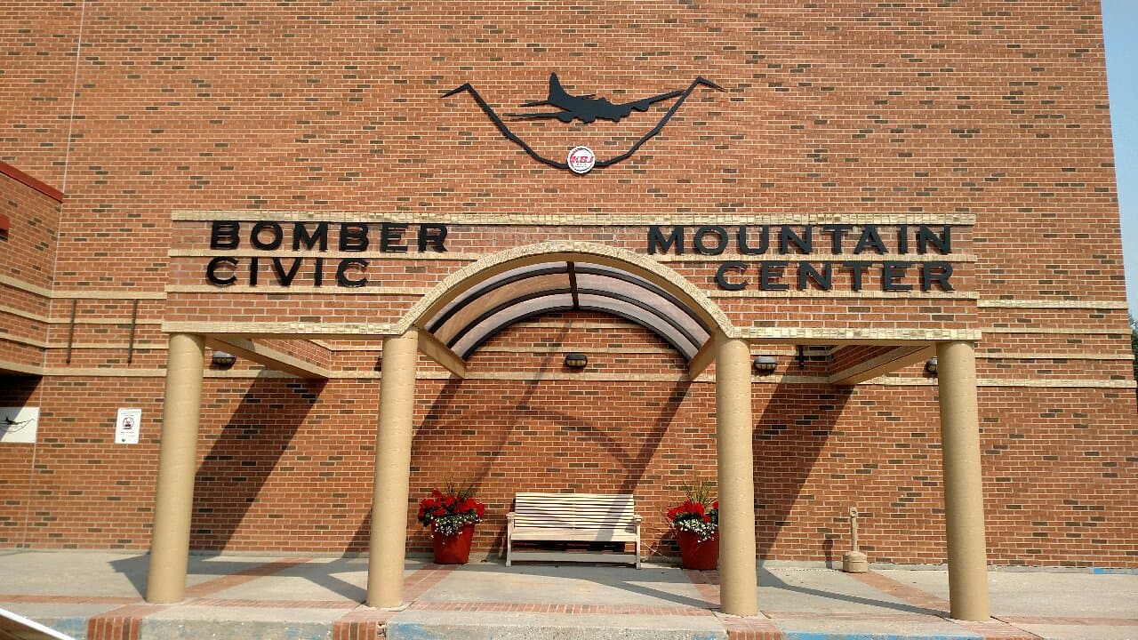 Bomber Mountain Civic Center pickleball courts