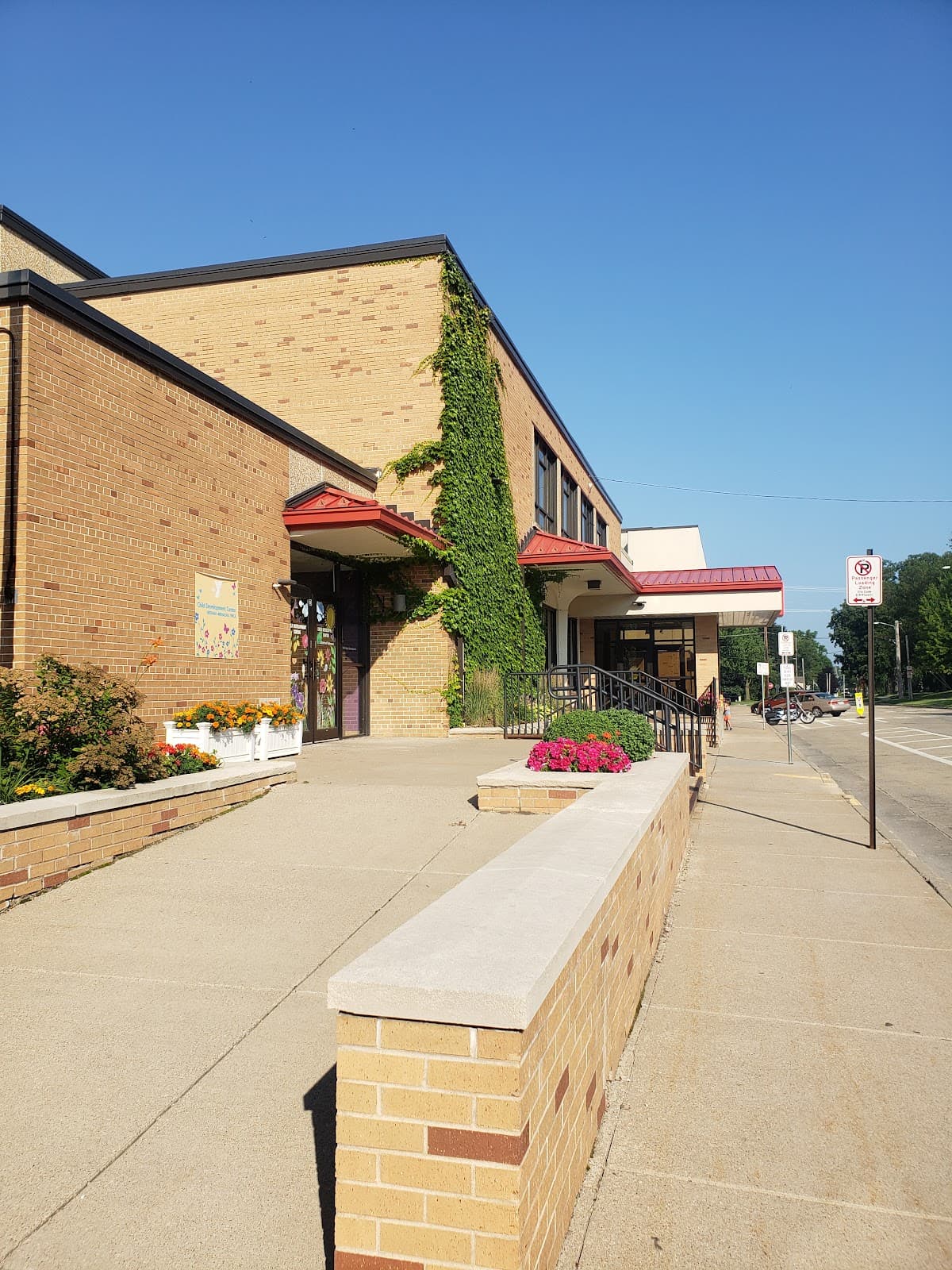 Neenah-Menasha YMCA pickleball courts