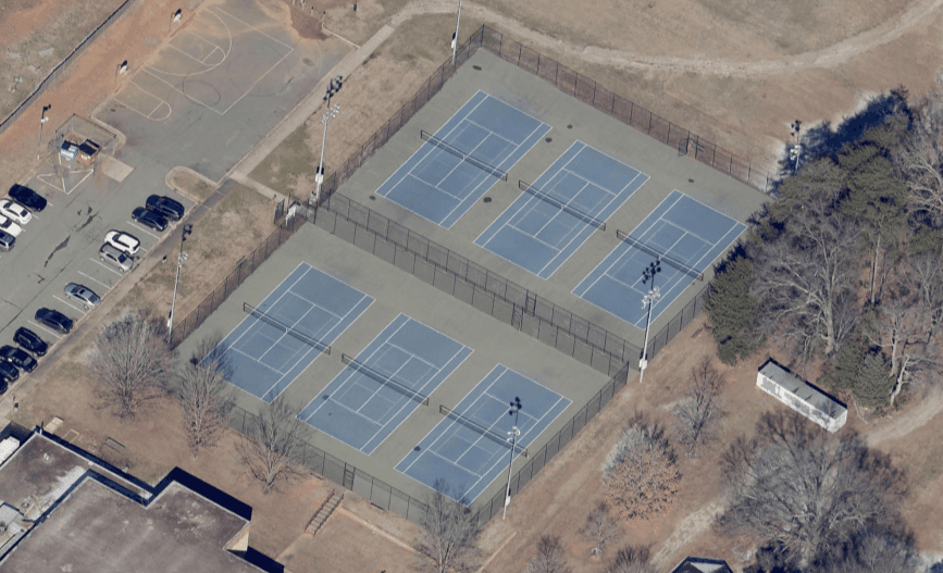 Tuckaseegee Rec Center pickleball courts