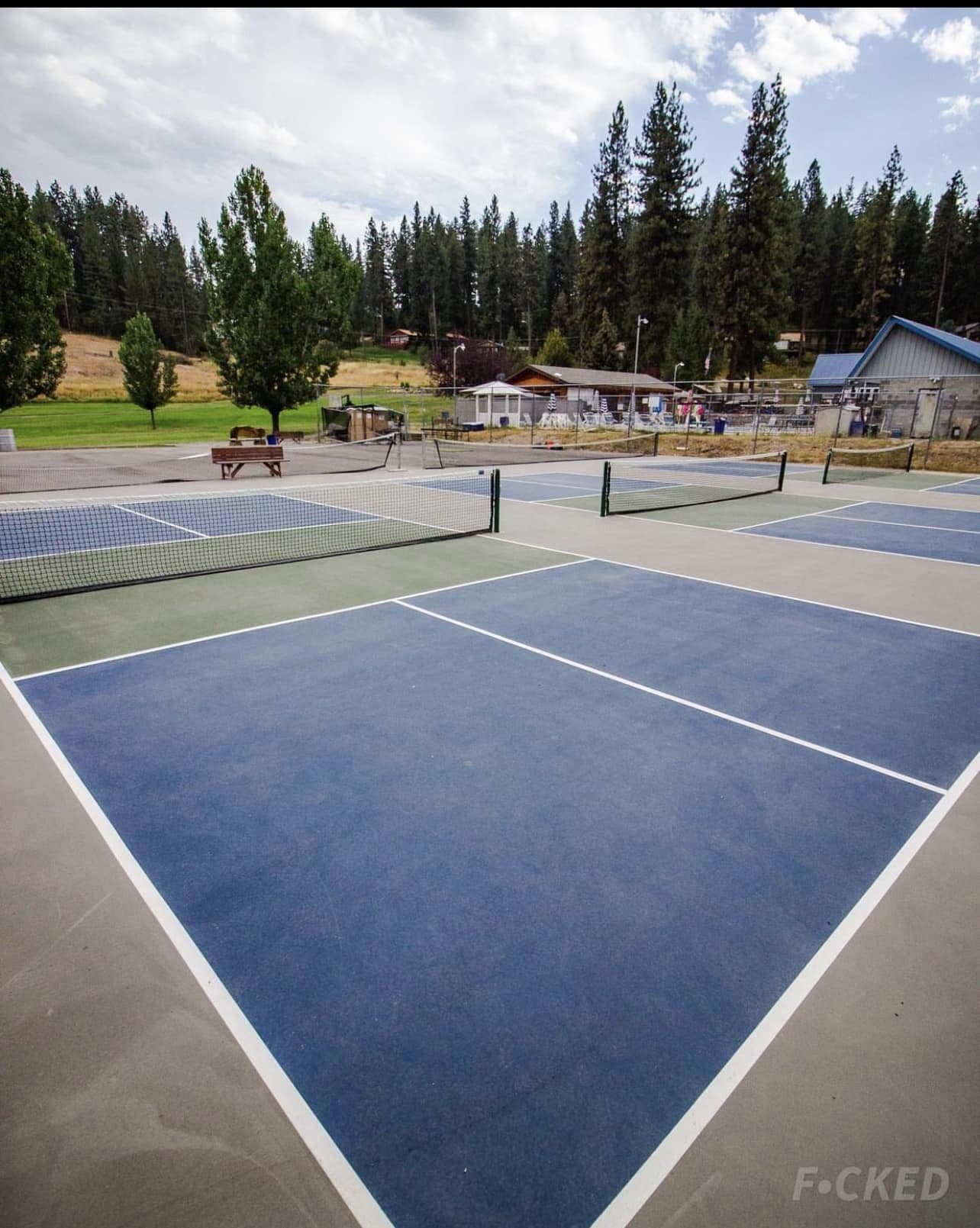 Terrace Lakes pickleball courts