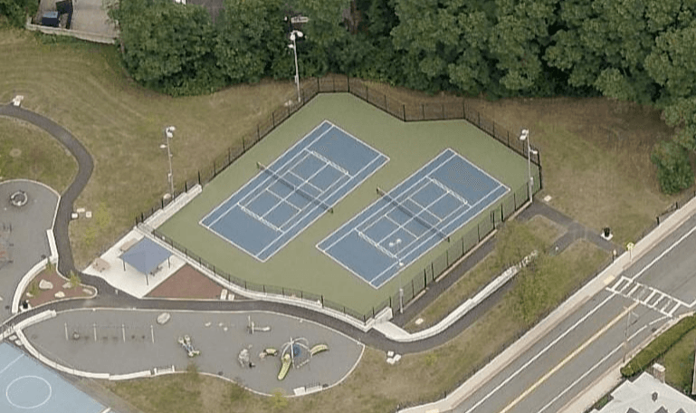 Holmes Field pickleball courts
