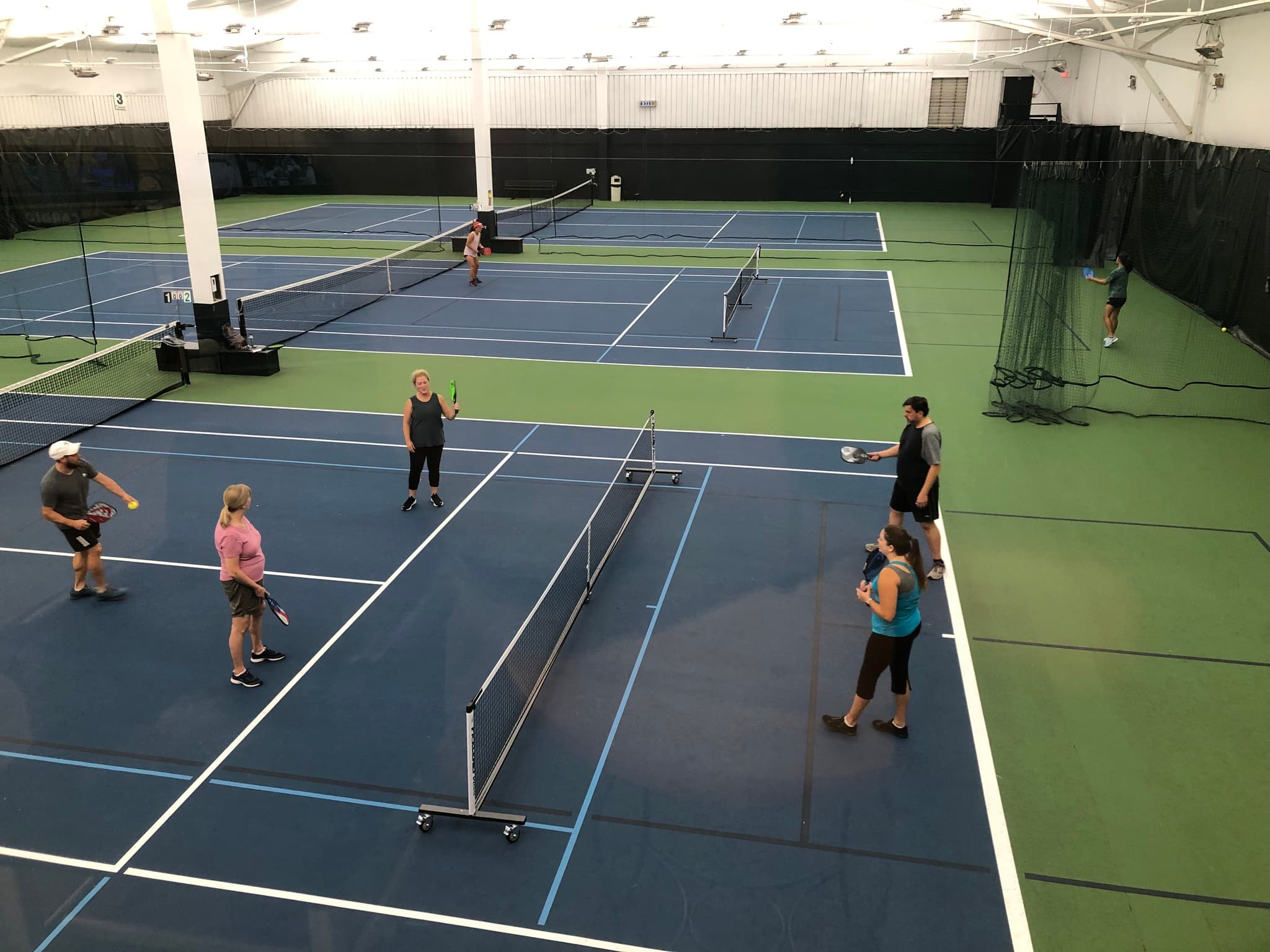 LifeSport Libertyville pickleball courts