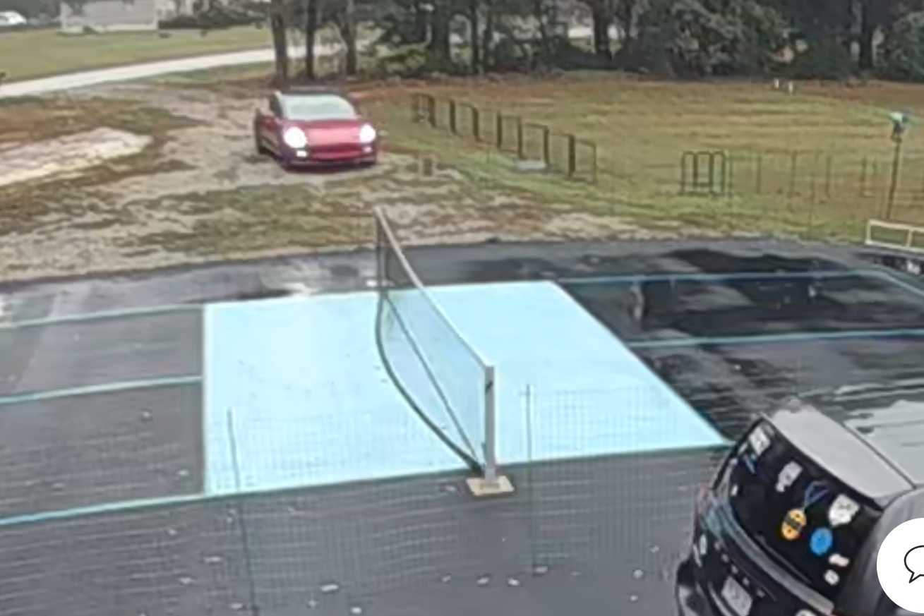 The DiNK Spot pickleball courts