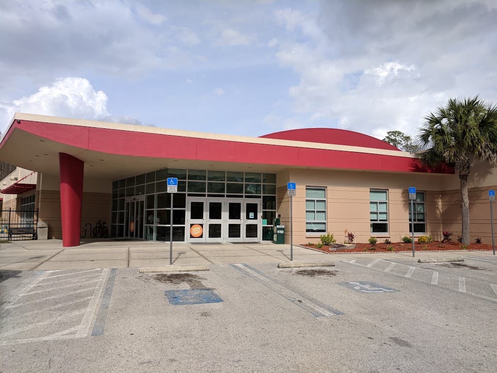 New Tampa Family YMCA pickleball courts