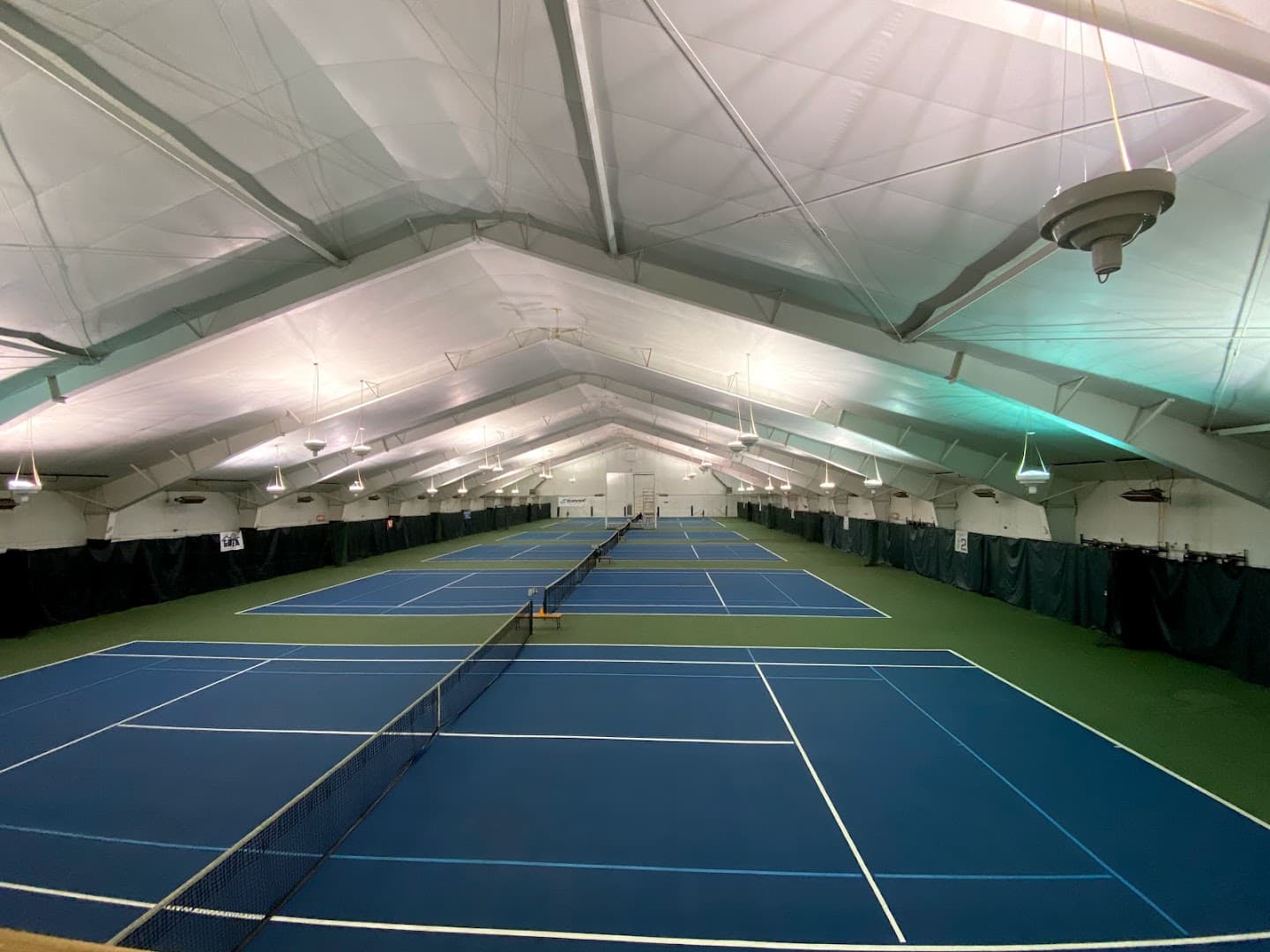 LifeSport Tennis Club - Racine pickleball courts