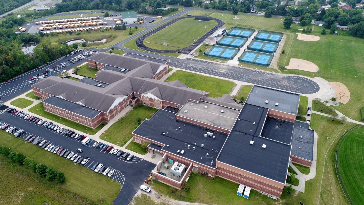 Zionsville Middle School pickleball courts
