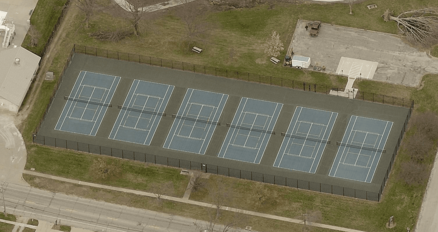 Noelridge Park pickleball courts