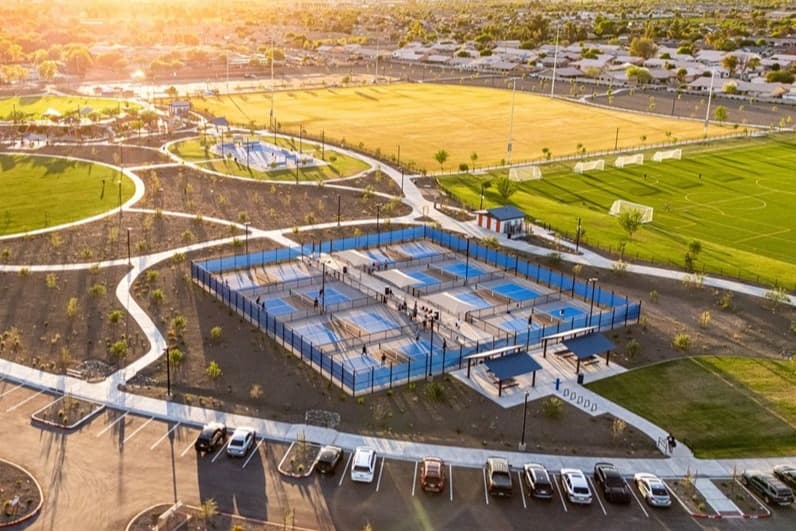 Glendale Heroes Regional Park pickleball courts