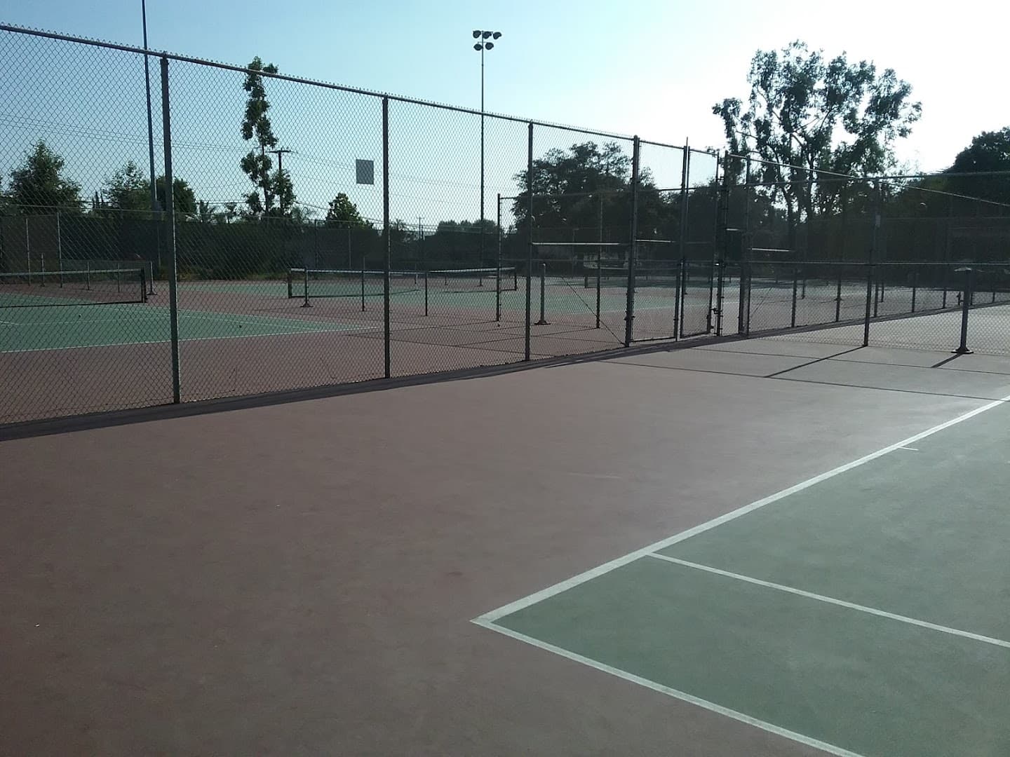 Dawson Park/Glendora Teen & Family Center pickleball courts