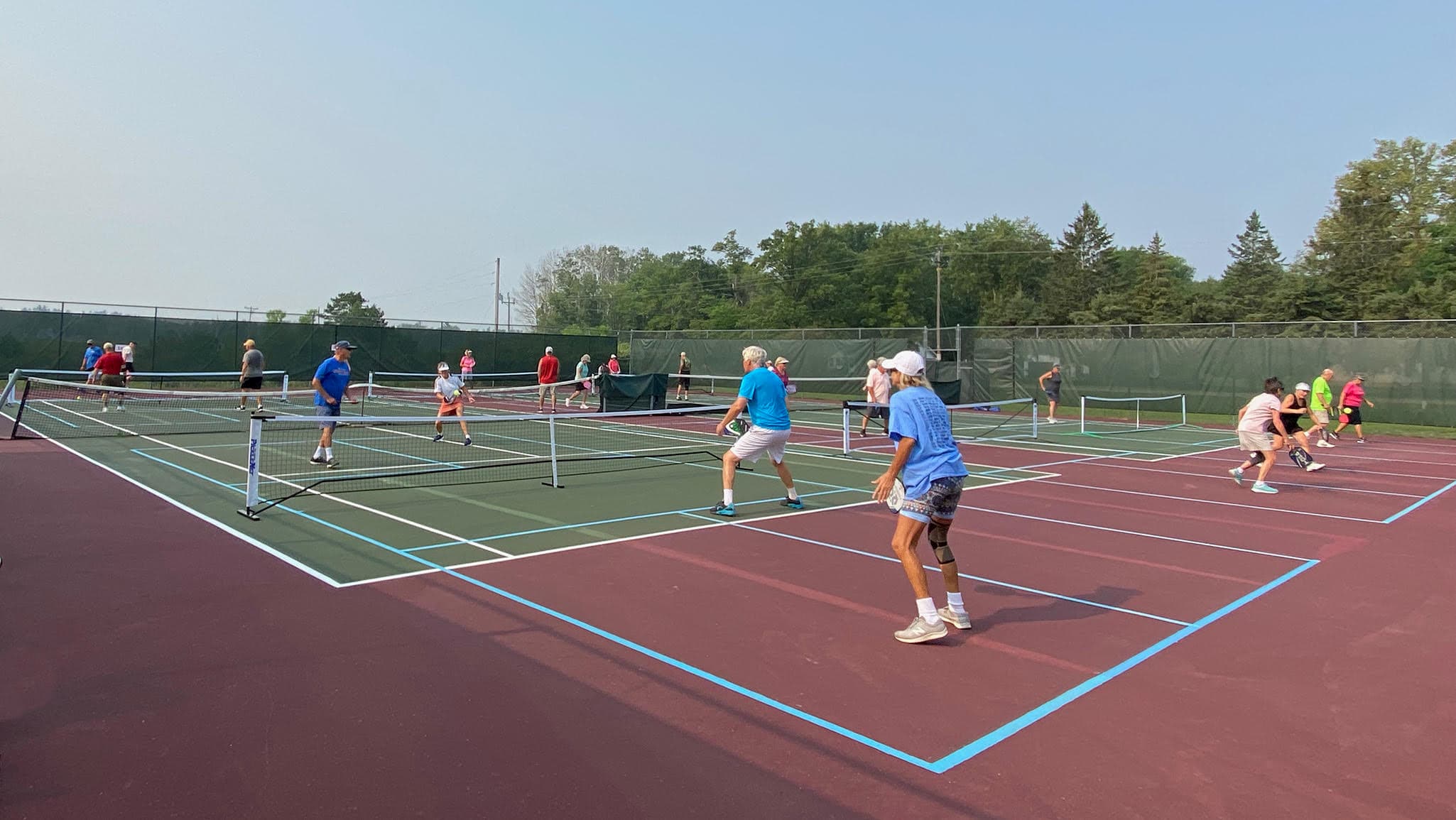 Irec Fitness Center pickleball courts