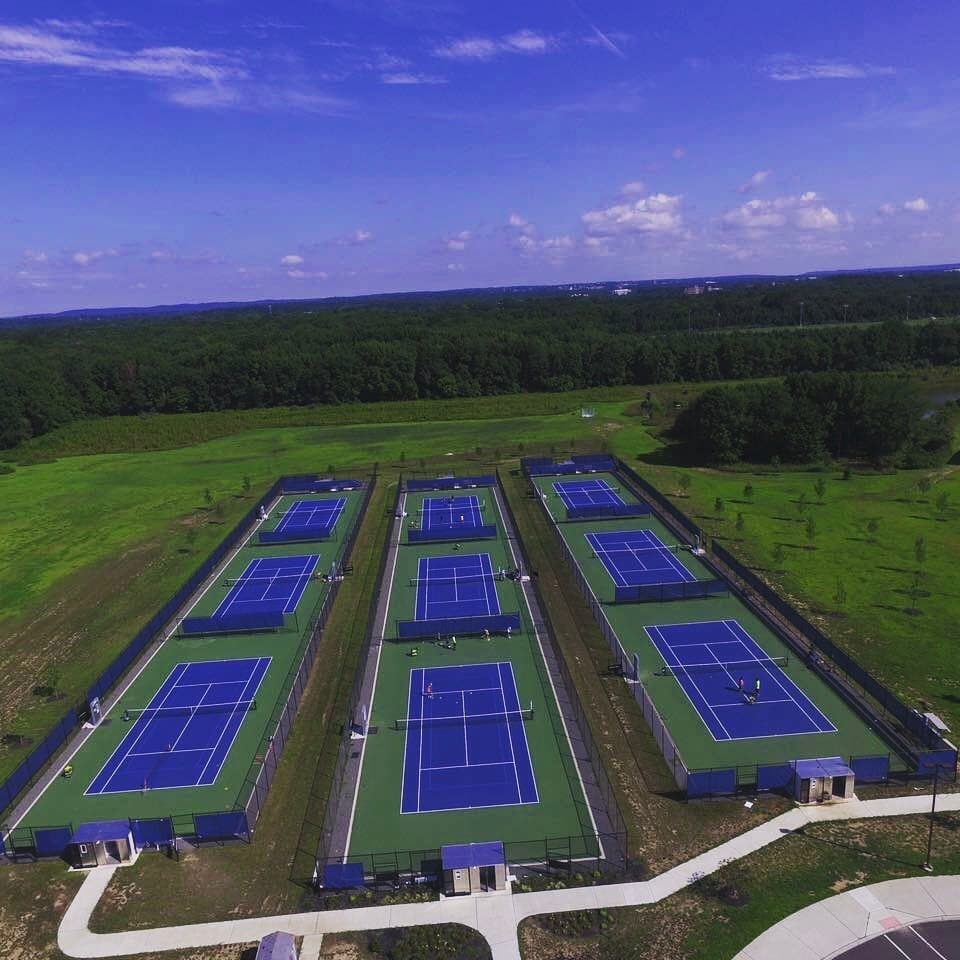 Windsor Tennis Club / Advantage Tennis Club pickleball courts