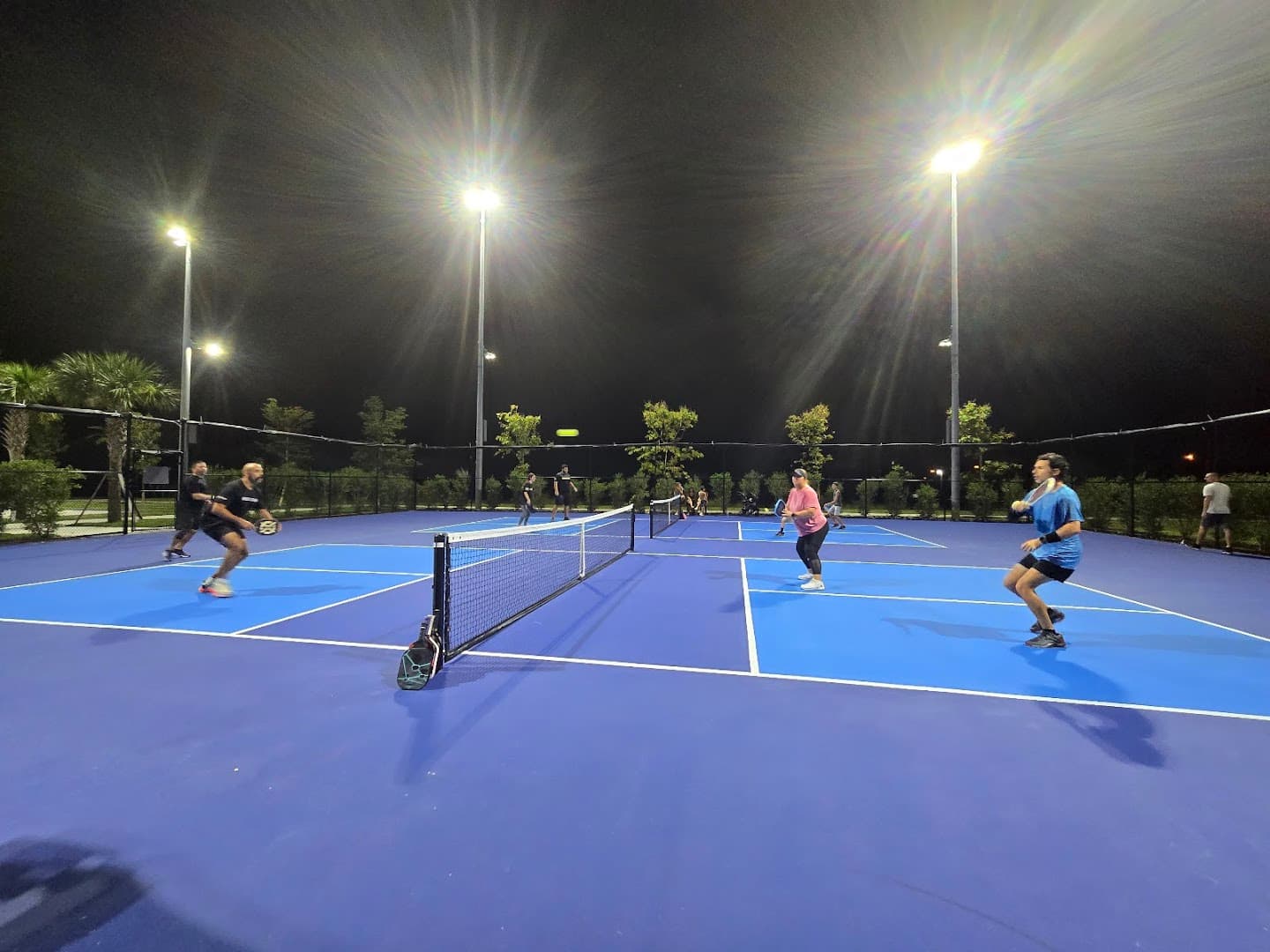Crestwood North Park pickleball courts