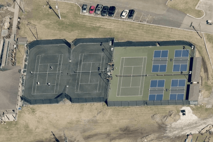 Oakbourne Country Club pickleball courts