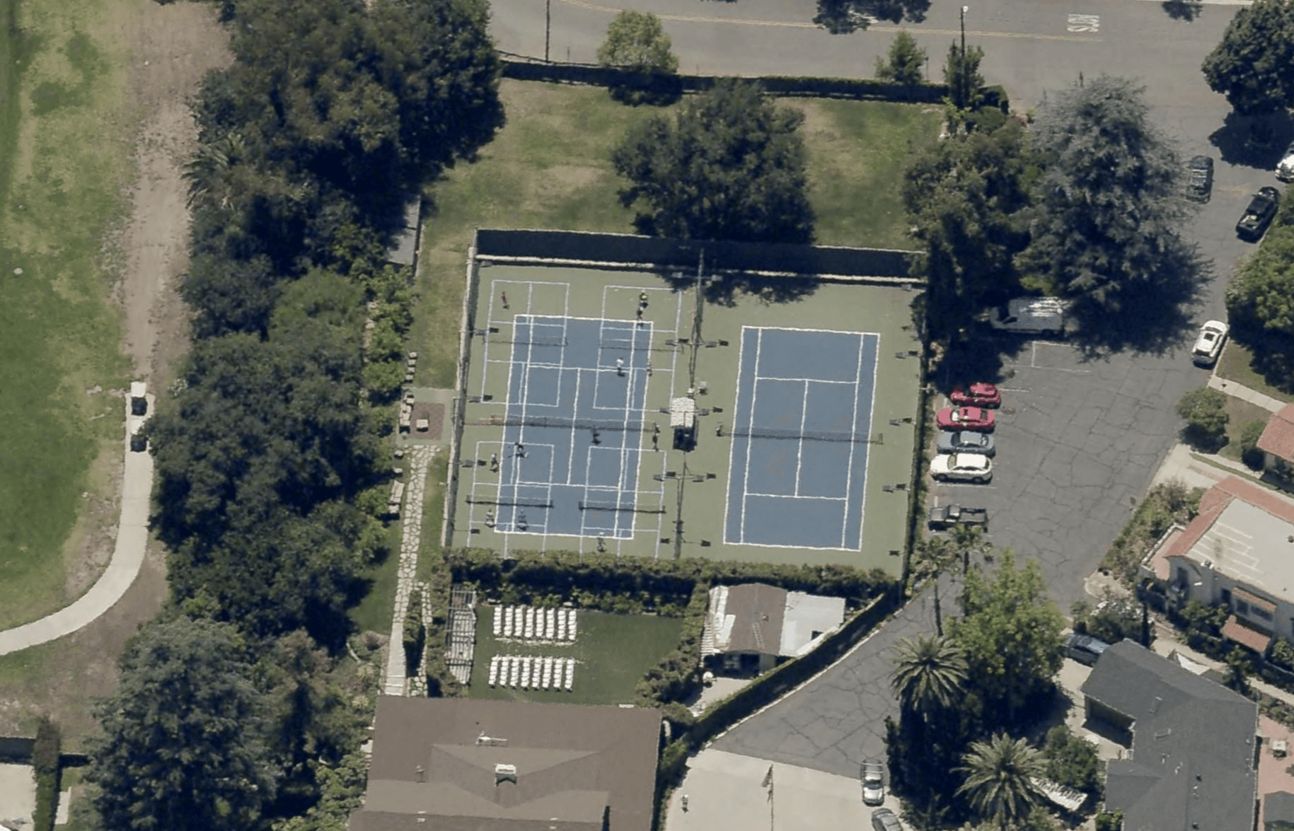 Altadena Town & Country Club pickleball courts