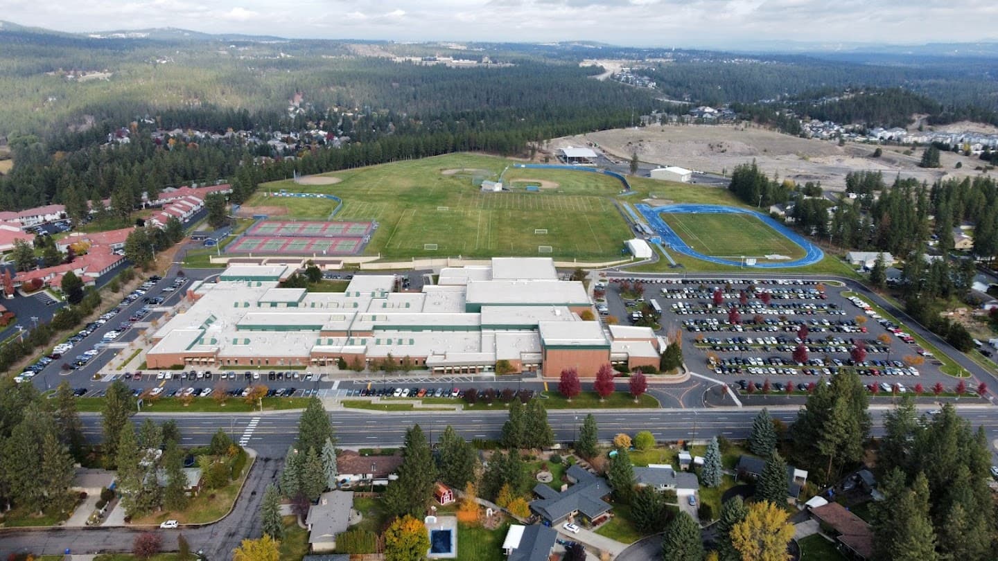 Mead High School pickleball courts
