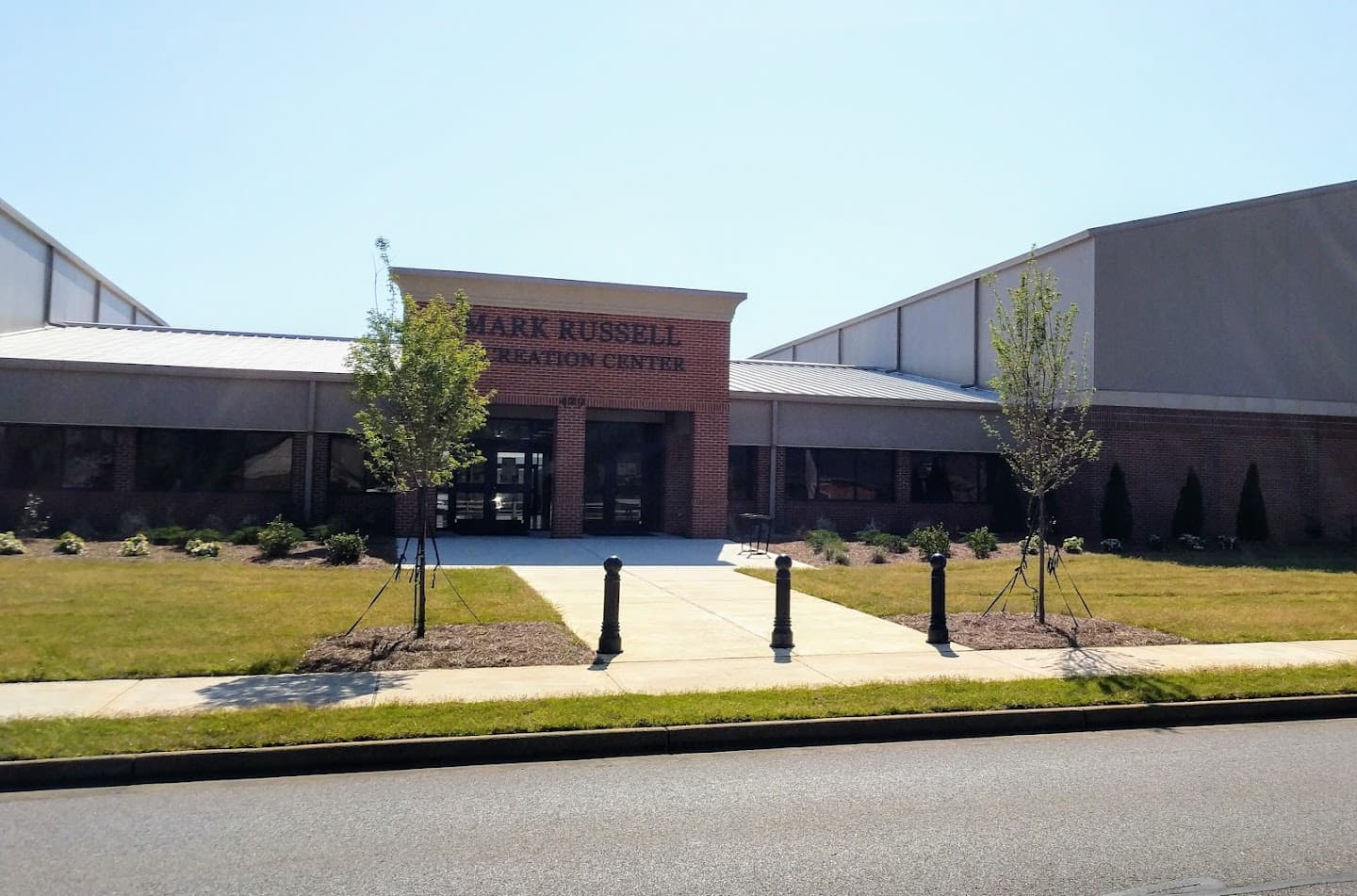 Mark Russell Recreational Center pickleball courts