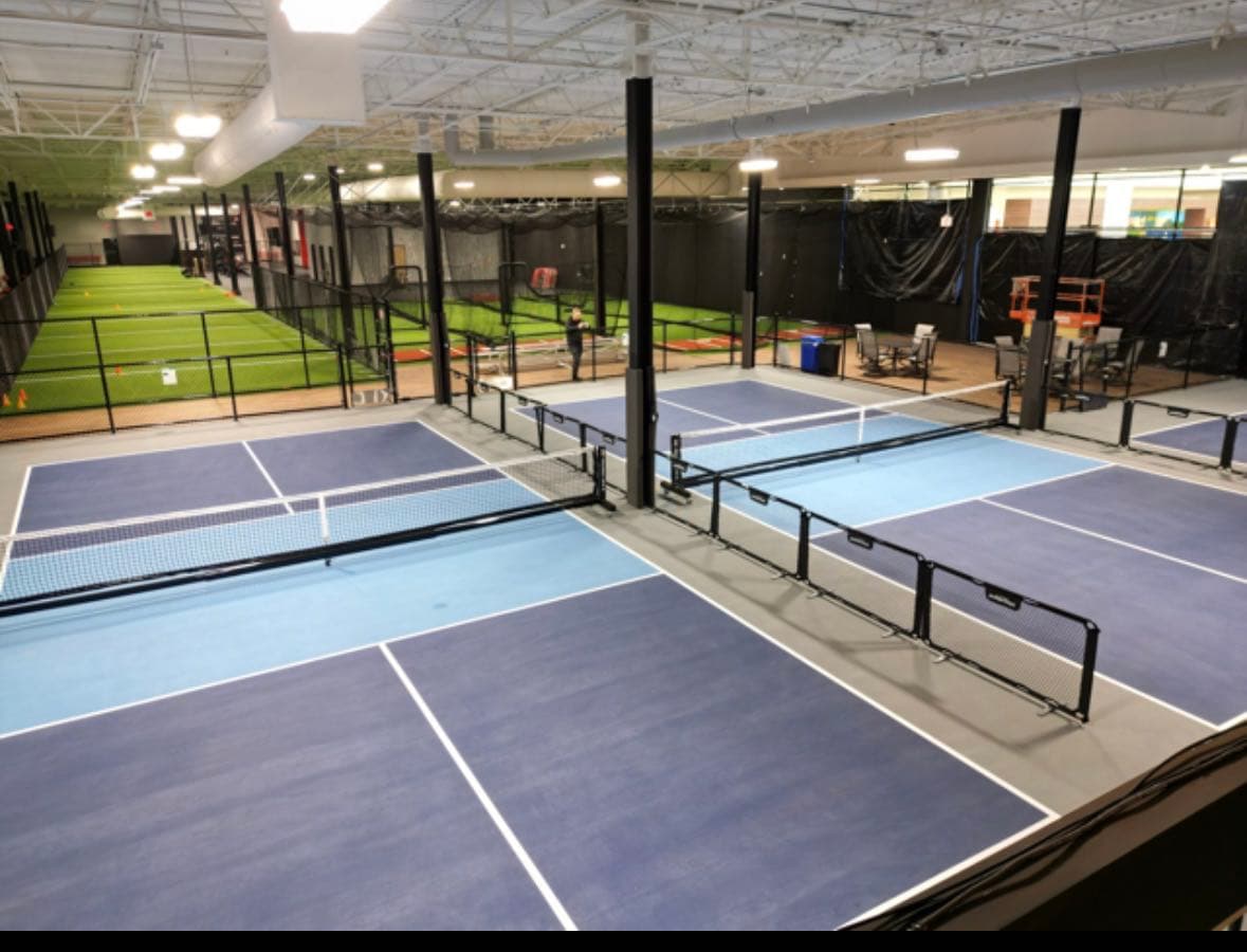 Swing Middletown pickleball courts