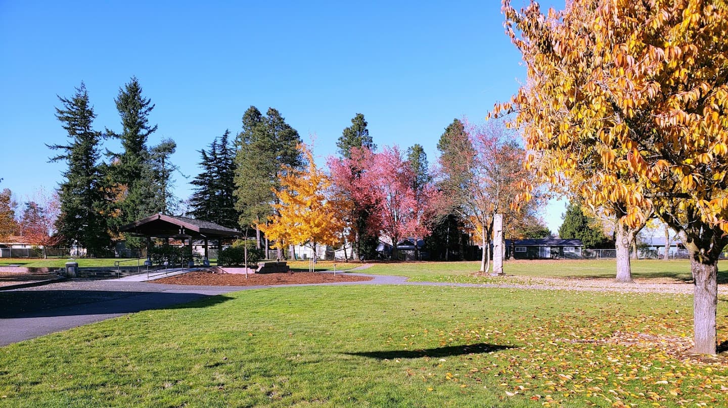 McFarland Park pickleball courts
