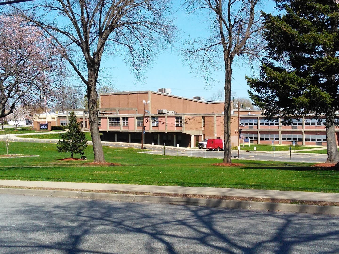 Belleville High School pickleball courts