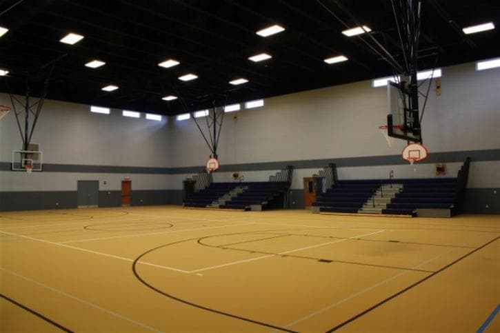 Max Rodes Community Center pickleball courts