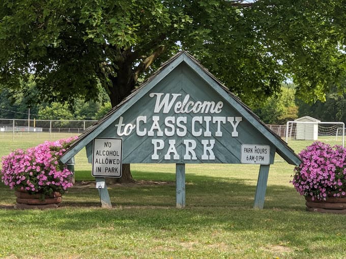 Cass City Public Park pickleball courts