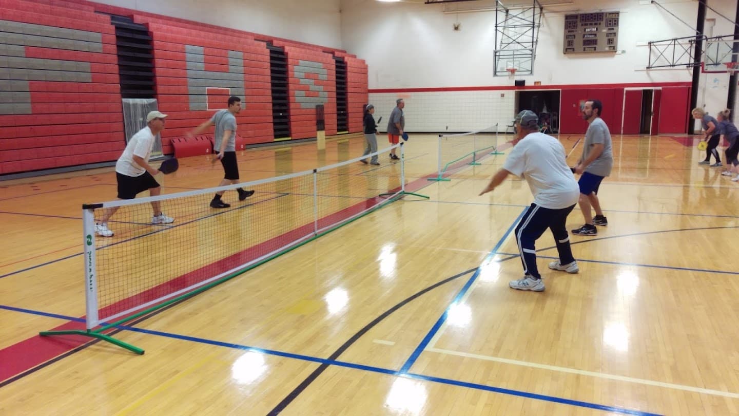 Fremont Rec Center pickleball courts