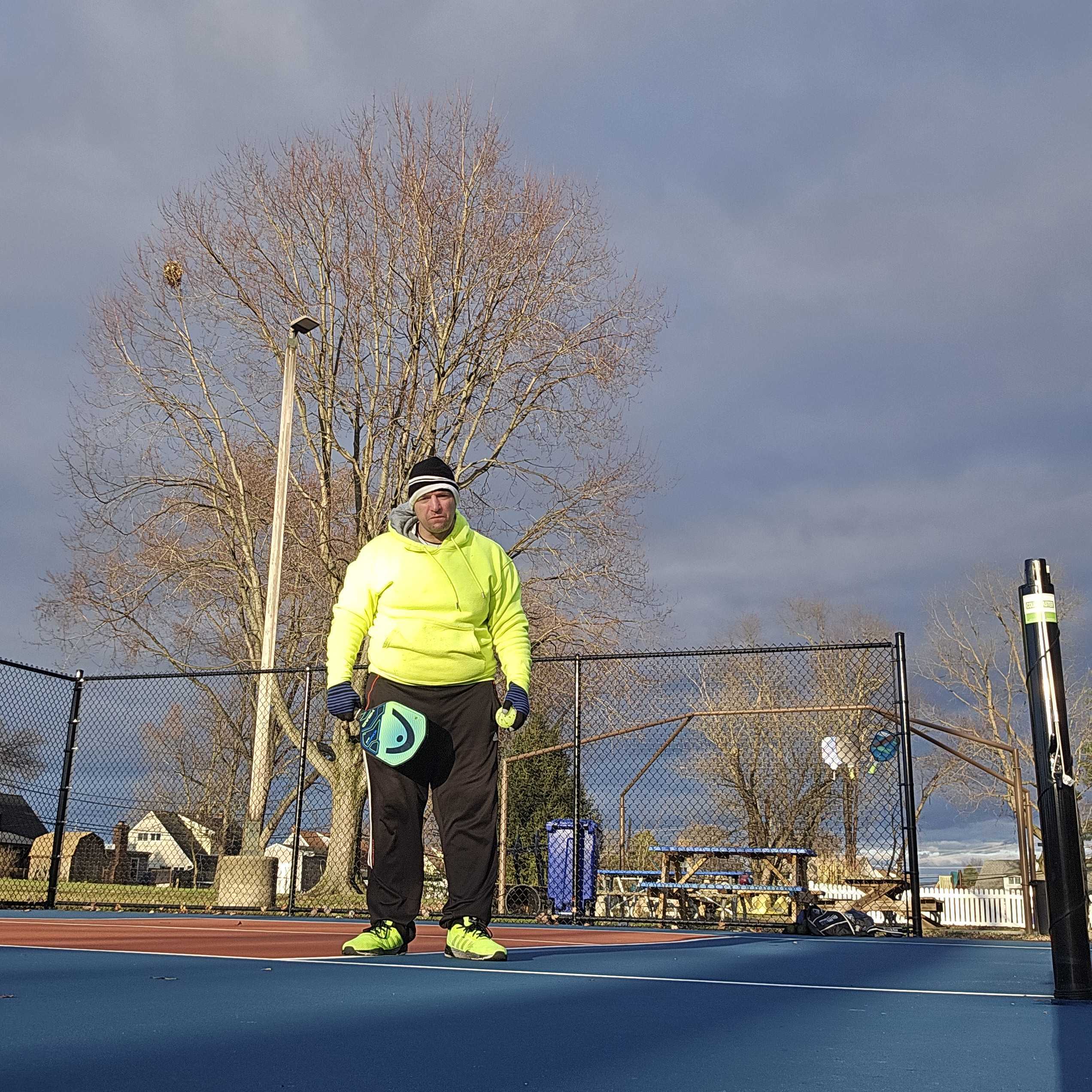 Middletown  senior center pickleball courts