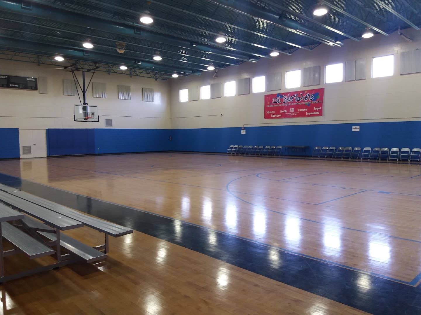 Gladden Park Recreation Center pickleball courts