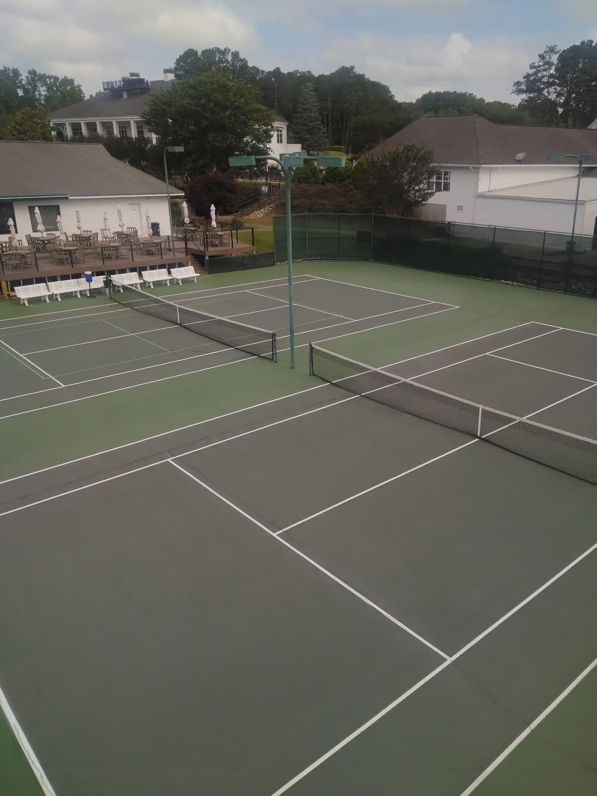 Sunset Hills Country Club pickleball courts