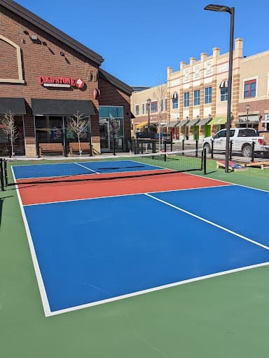 54th Street Restaurant & Drafthouse- Zona Rosa pickleball courts