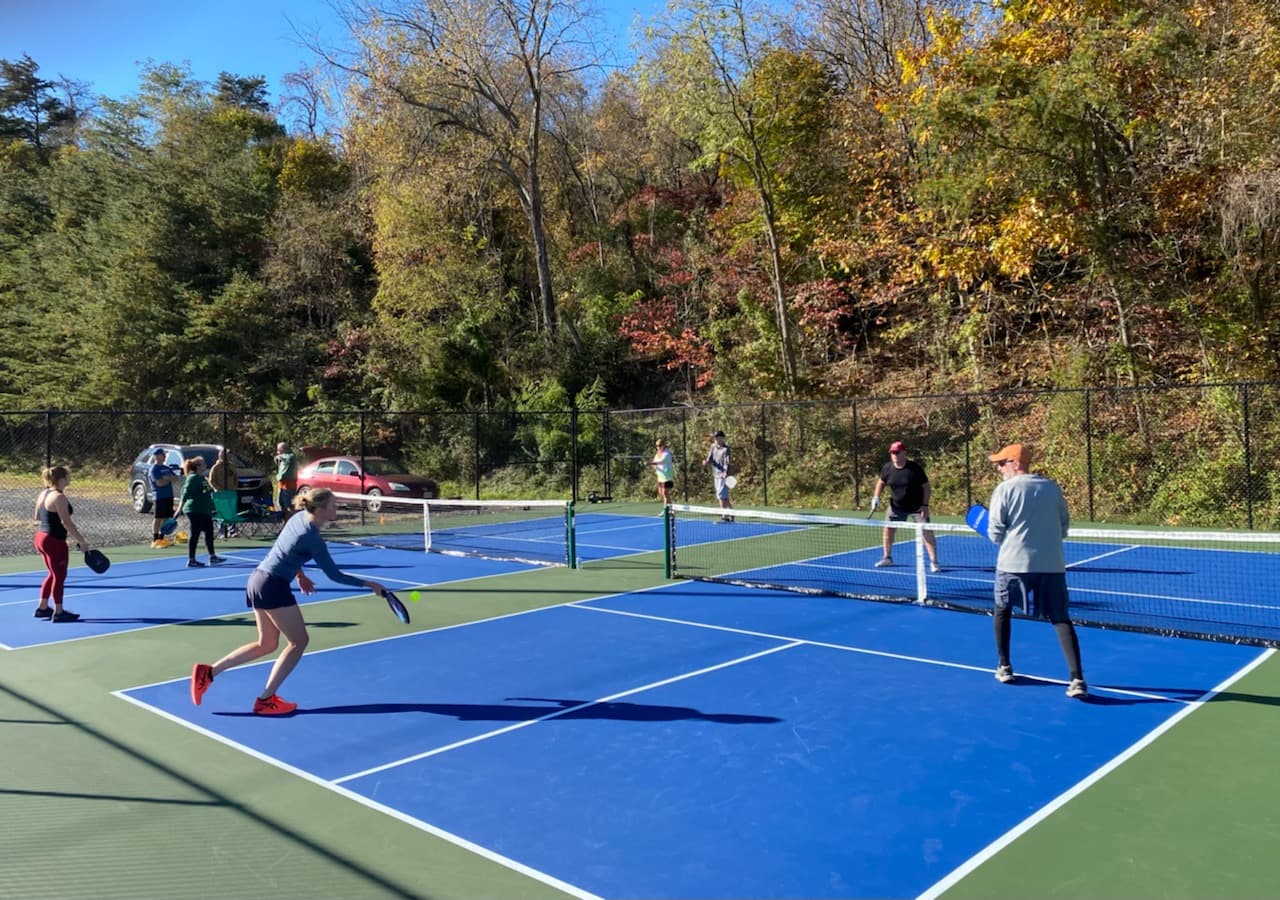 Altamont Park pickleball courts