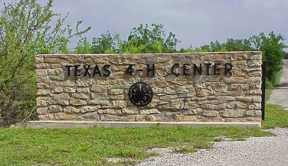 Texas 4-H Conference Center pickleball courts