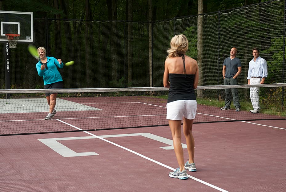 Hidden Serenity Bed & Breakfast pickleball courts