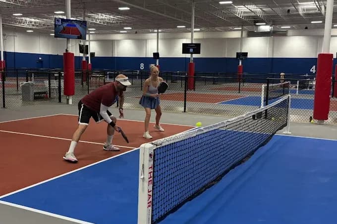 The Jar Pickleball Club pickleball courts
