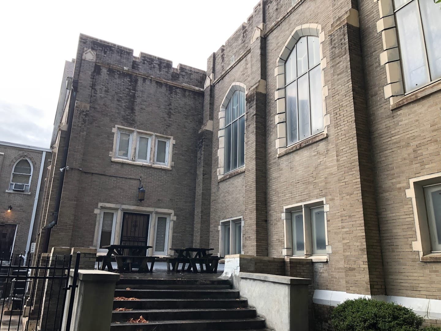 Crawford Street United Methodist Church pickleball courts