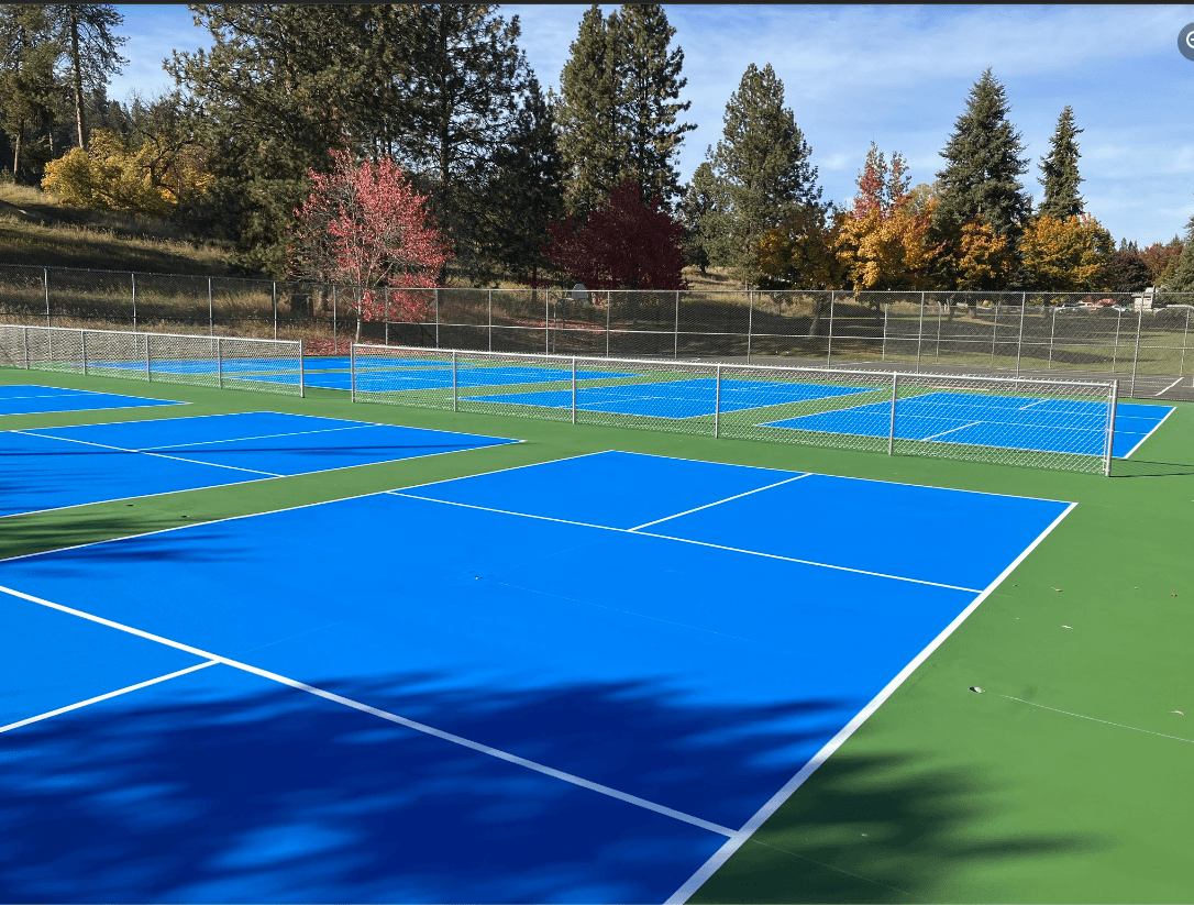 Holmberg Park pickleball courts