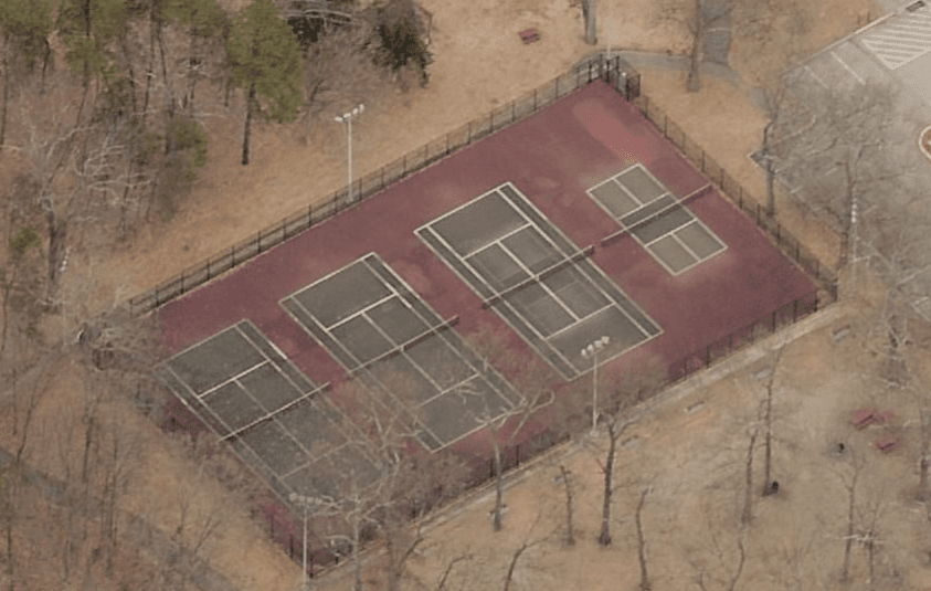 Lake Waterford Park pickleball courts