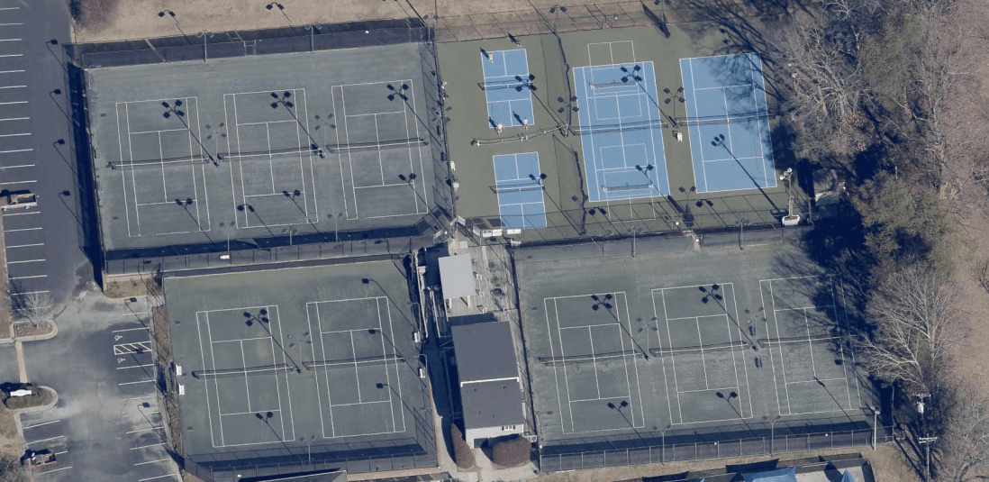 Hamilton Lakes Swim and Tennis Club pickleball courts