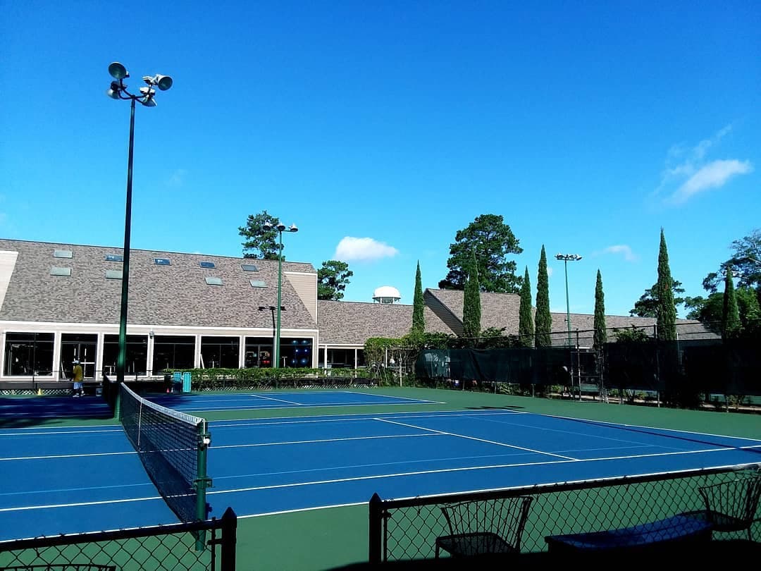Giammalva Racquet Club pickleball courts