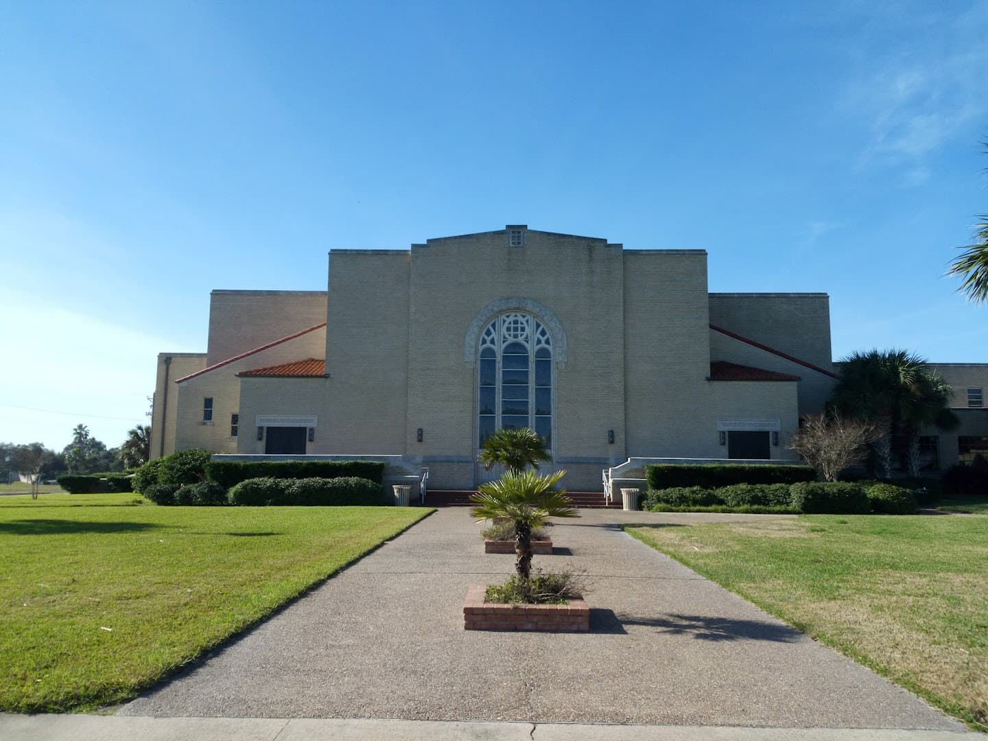 First Baptist Church pickleball courts