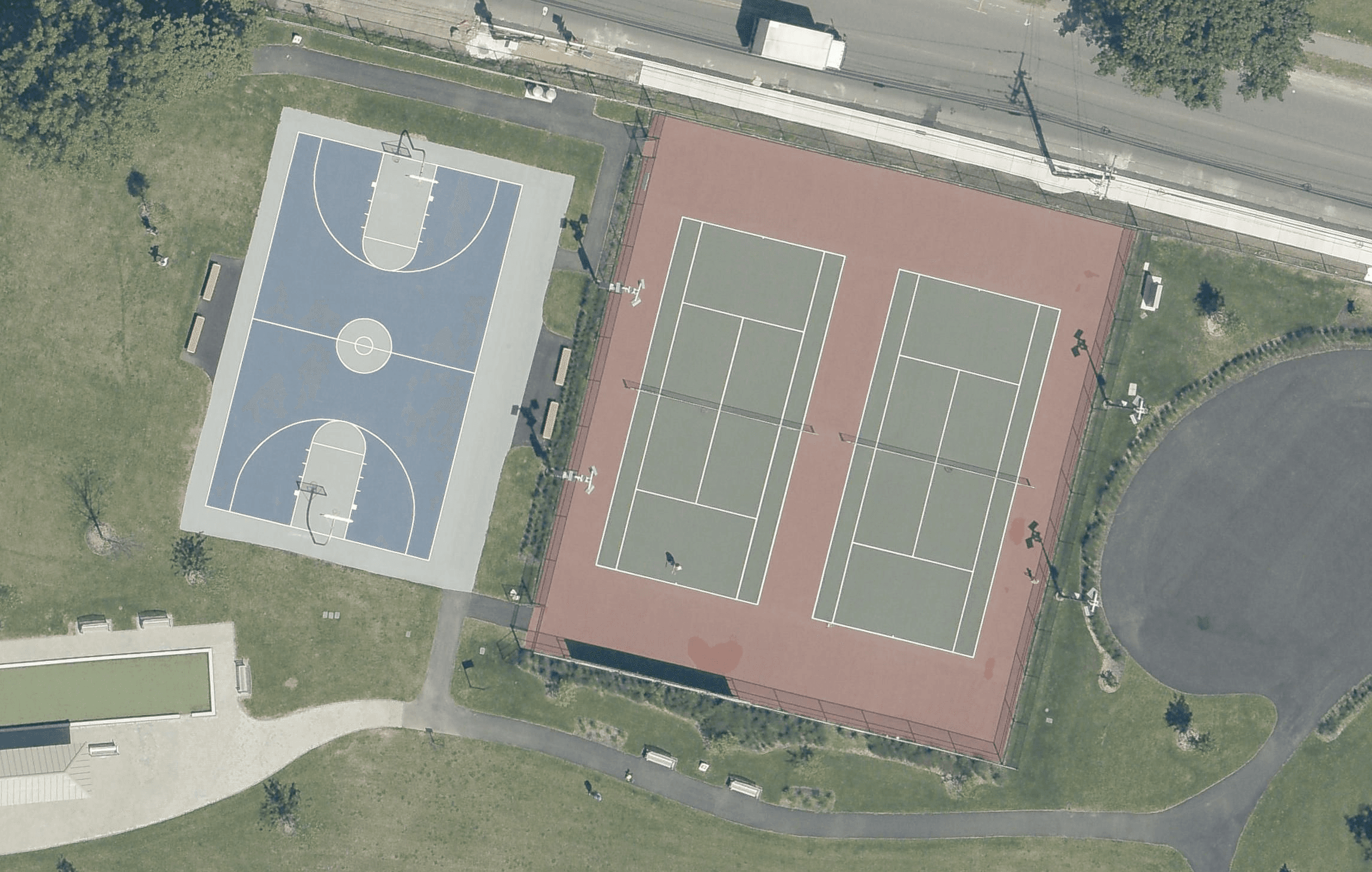 Graverson Playground pickleball courts