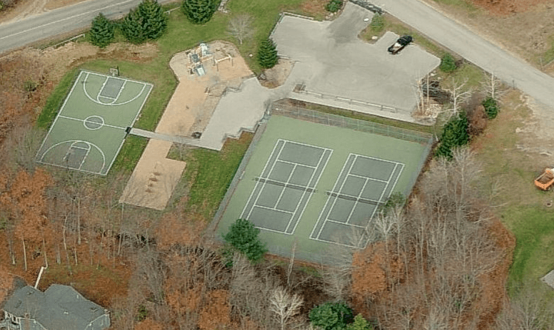 Beachwood Ave. pickleball courts