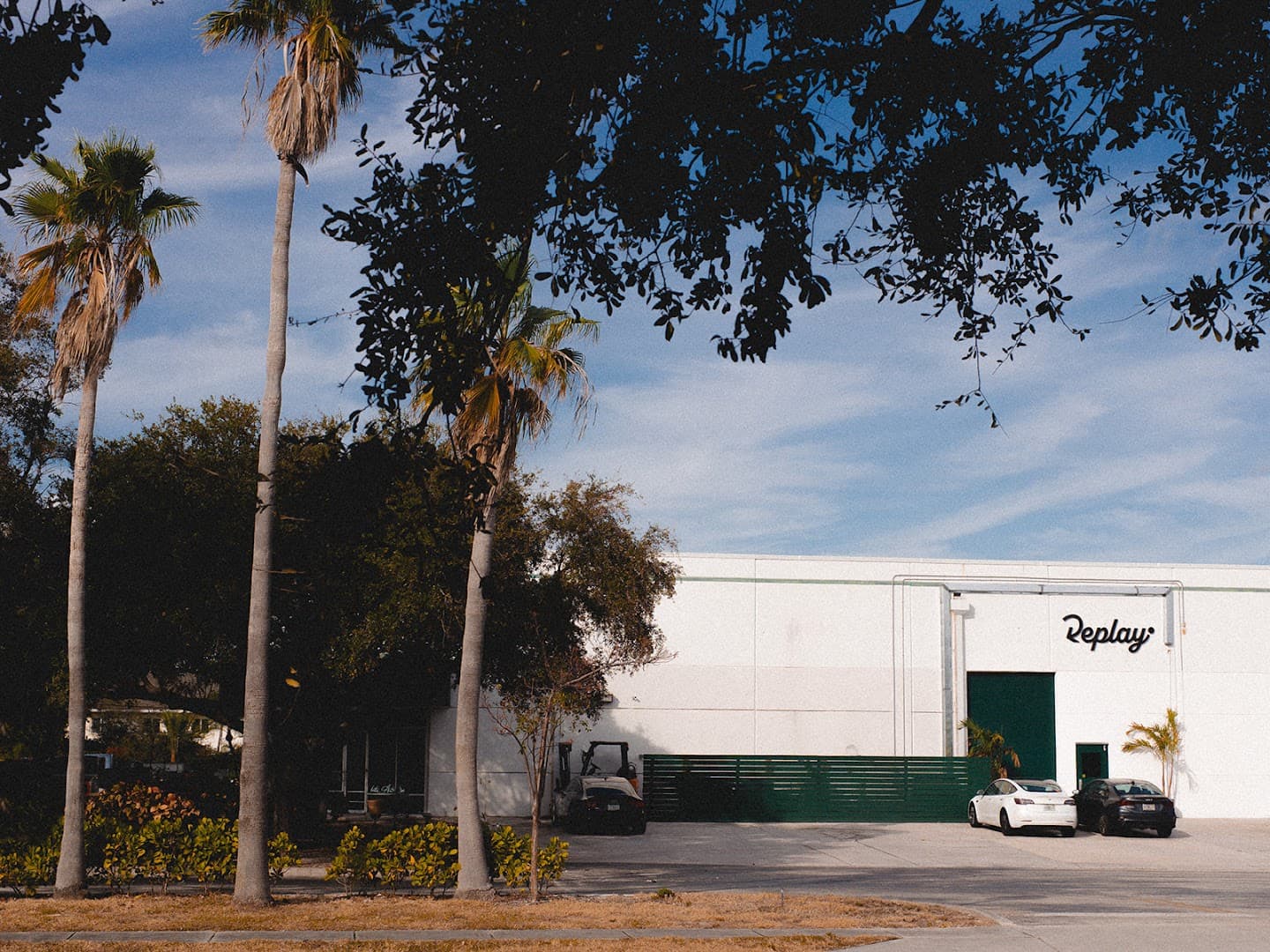 The Replay Club pickleball courts