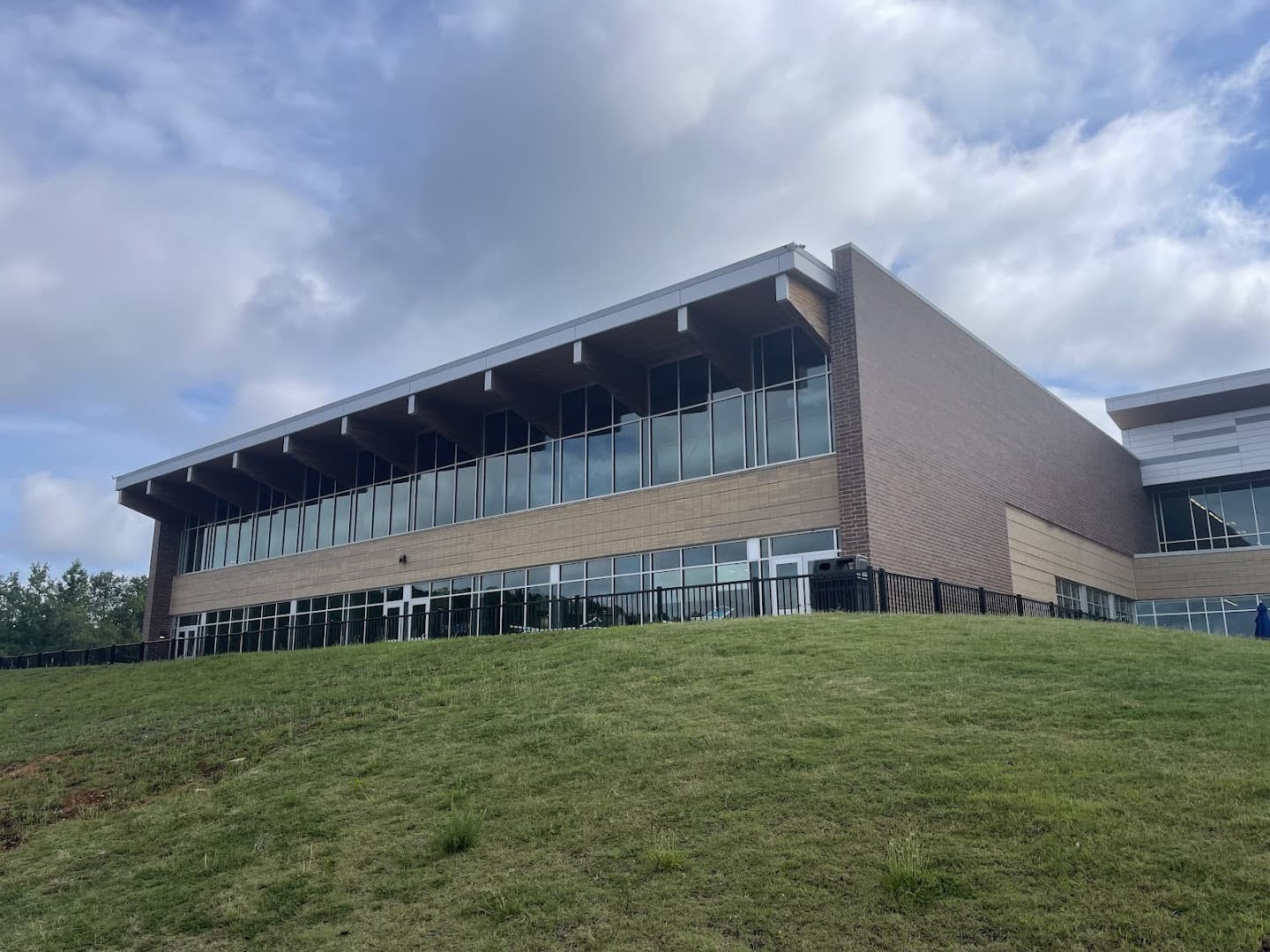 Warlick Family YMCA pickleball courts