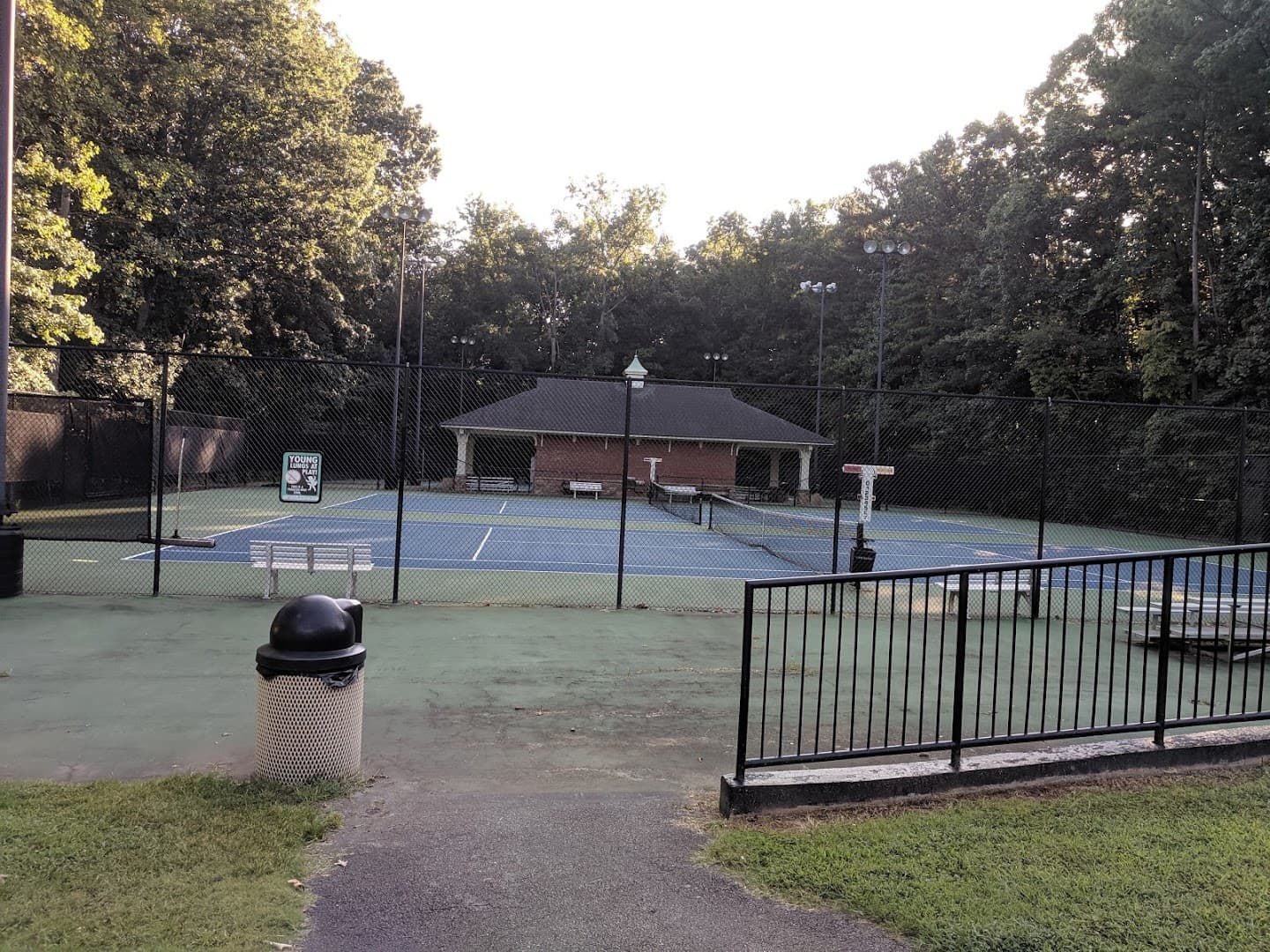 W.P. Jones Tennis Park pickleball courts