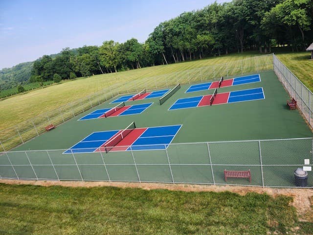 Shiner Community Park pickleball courts