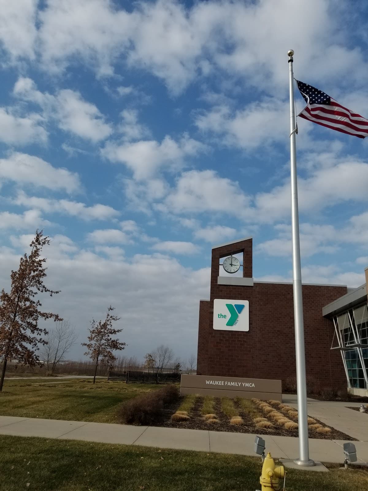 Waukee  Family YMCA pickleball courts